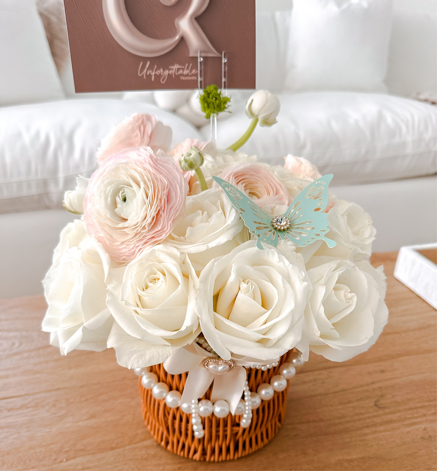 Elegant mini Bloom Basket